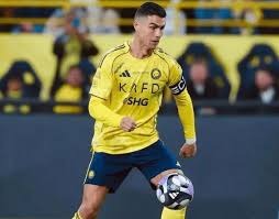 德利赫特：球队还不在想要的位置上，希望本赛季拿到欧冠资格